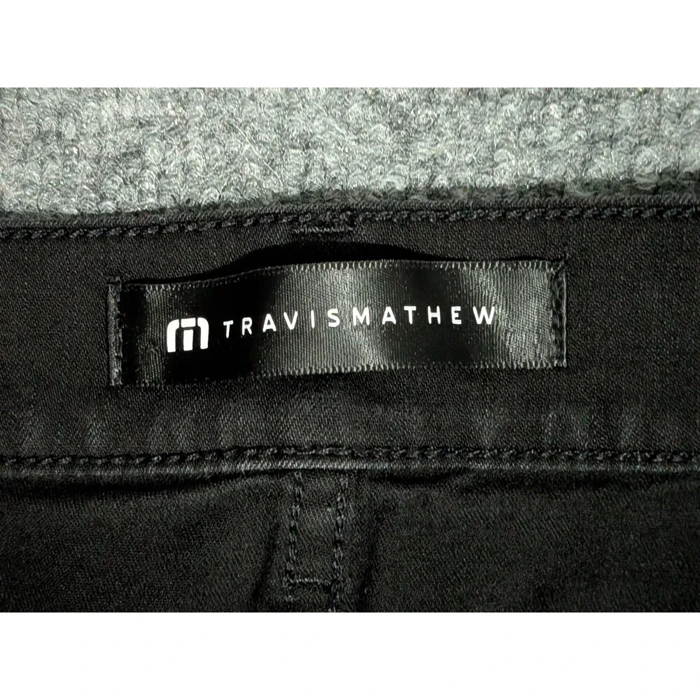 Travis Mathew Jeans Mens 33 (32x30) Black